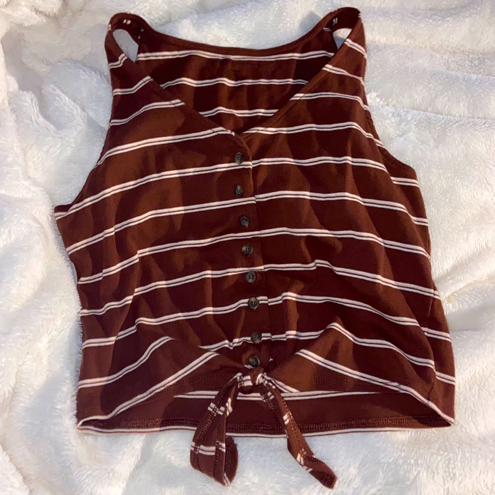 brown AE top!! super comfy and cute!!😍😍